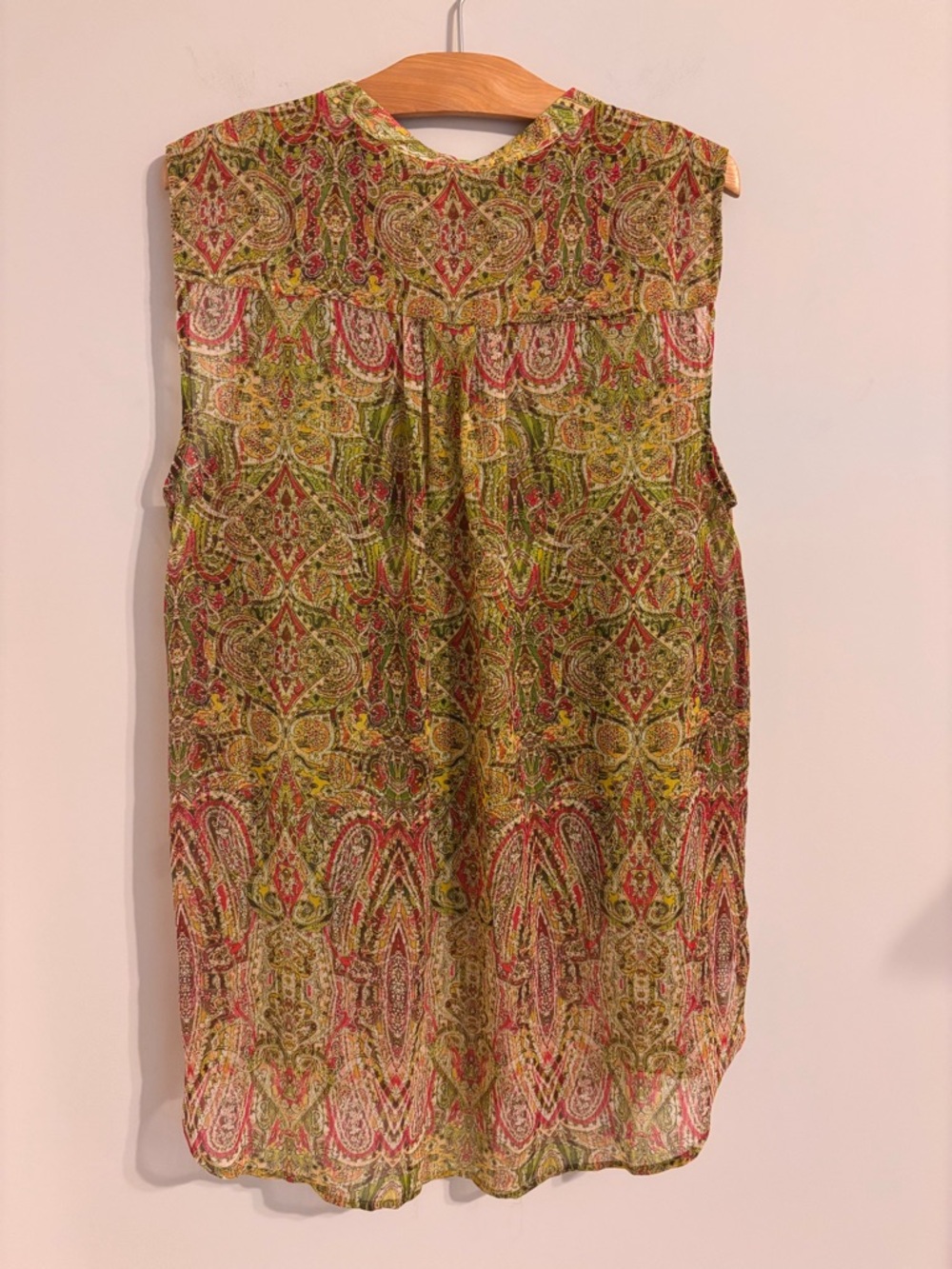 Liz Claiborne sleeveless semi sheer paisley-print top with camisole - Picture 2 of 8